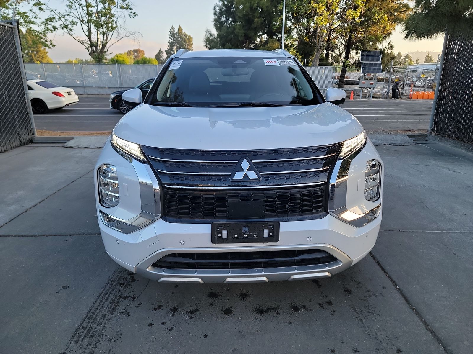 2023 Mitsubishi Outlander PHEV SEL AWD