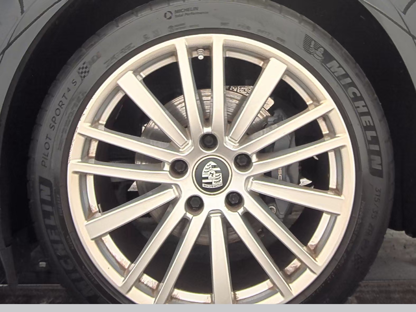 2022 Porsche Panamera Base RWD