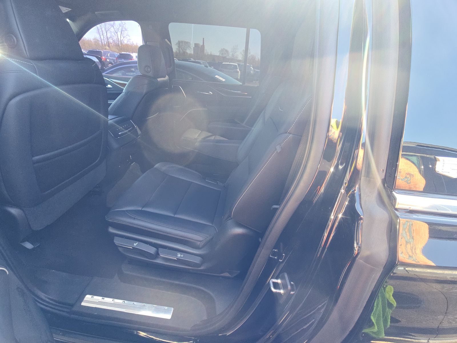 2021 Cadillac Escalade ESV Luxury AWD