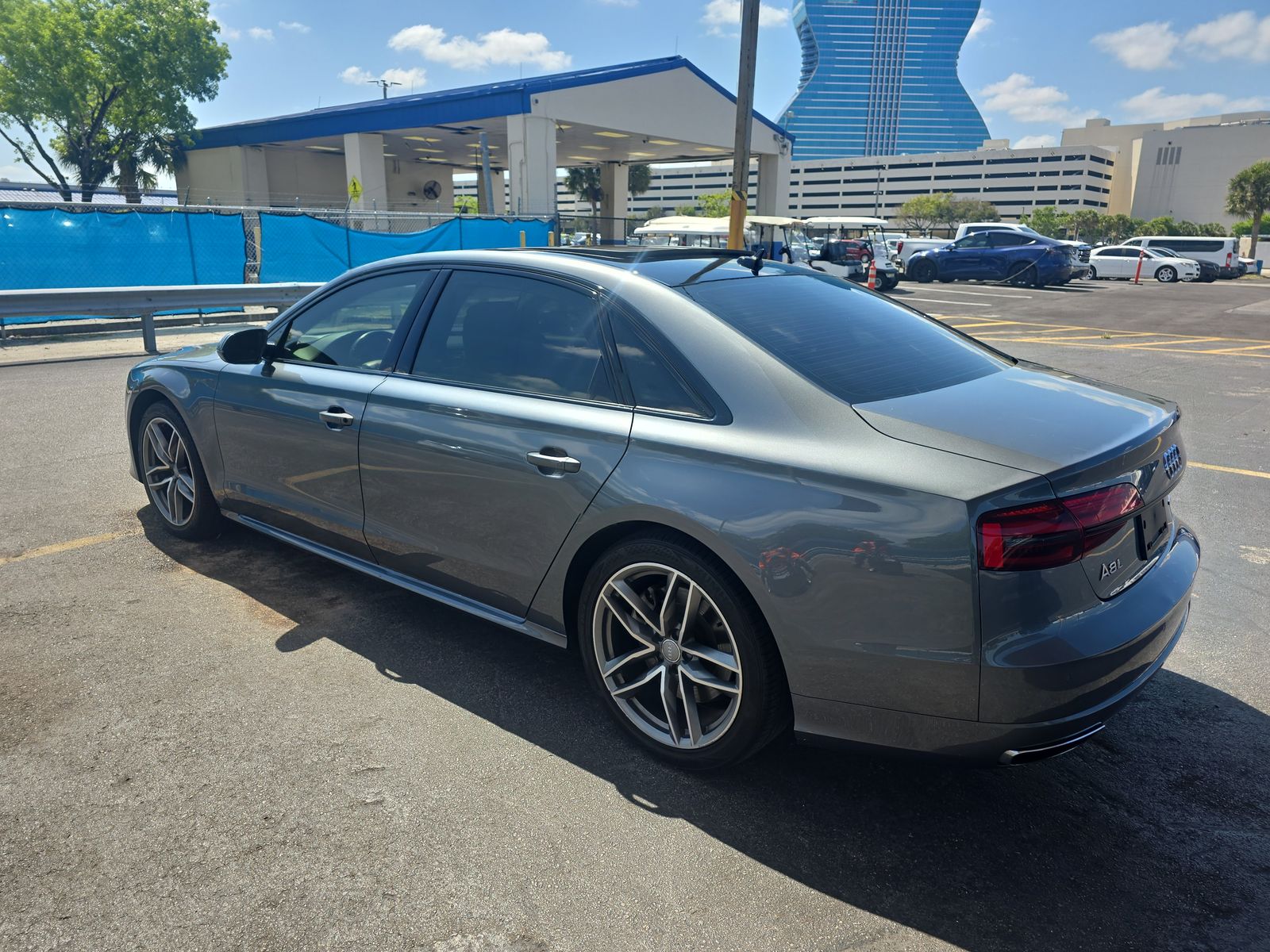 2017 Audi A8 L 3.0T AWD