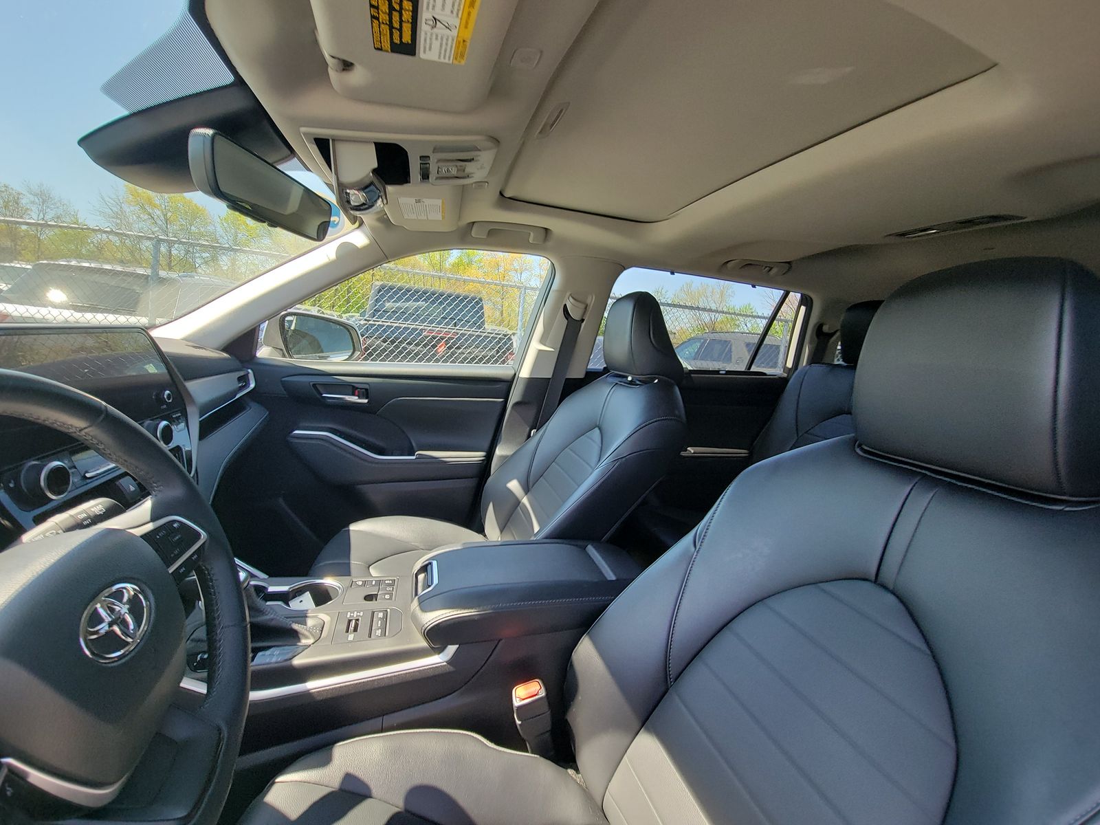 2023 Toyota Highlander XLE AWD