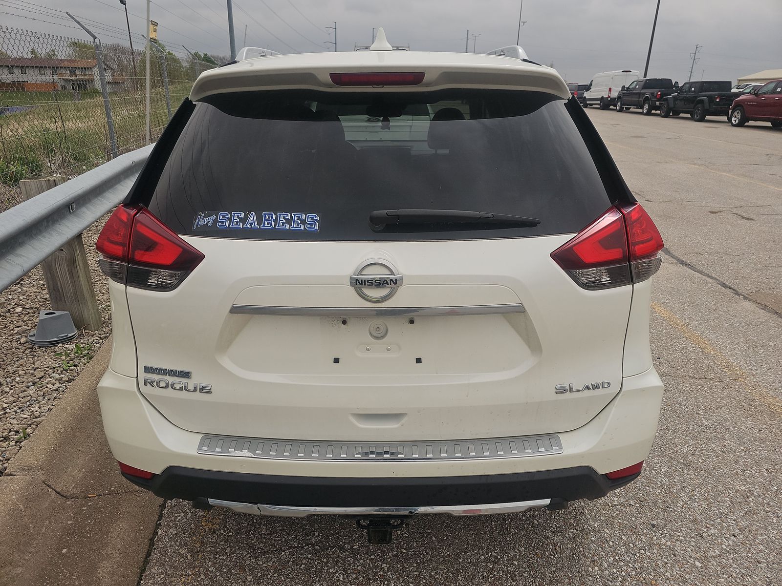 2017 Nissan Rogue SL AWD