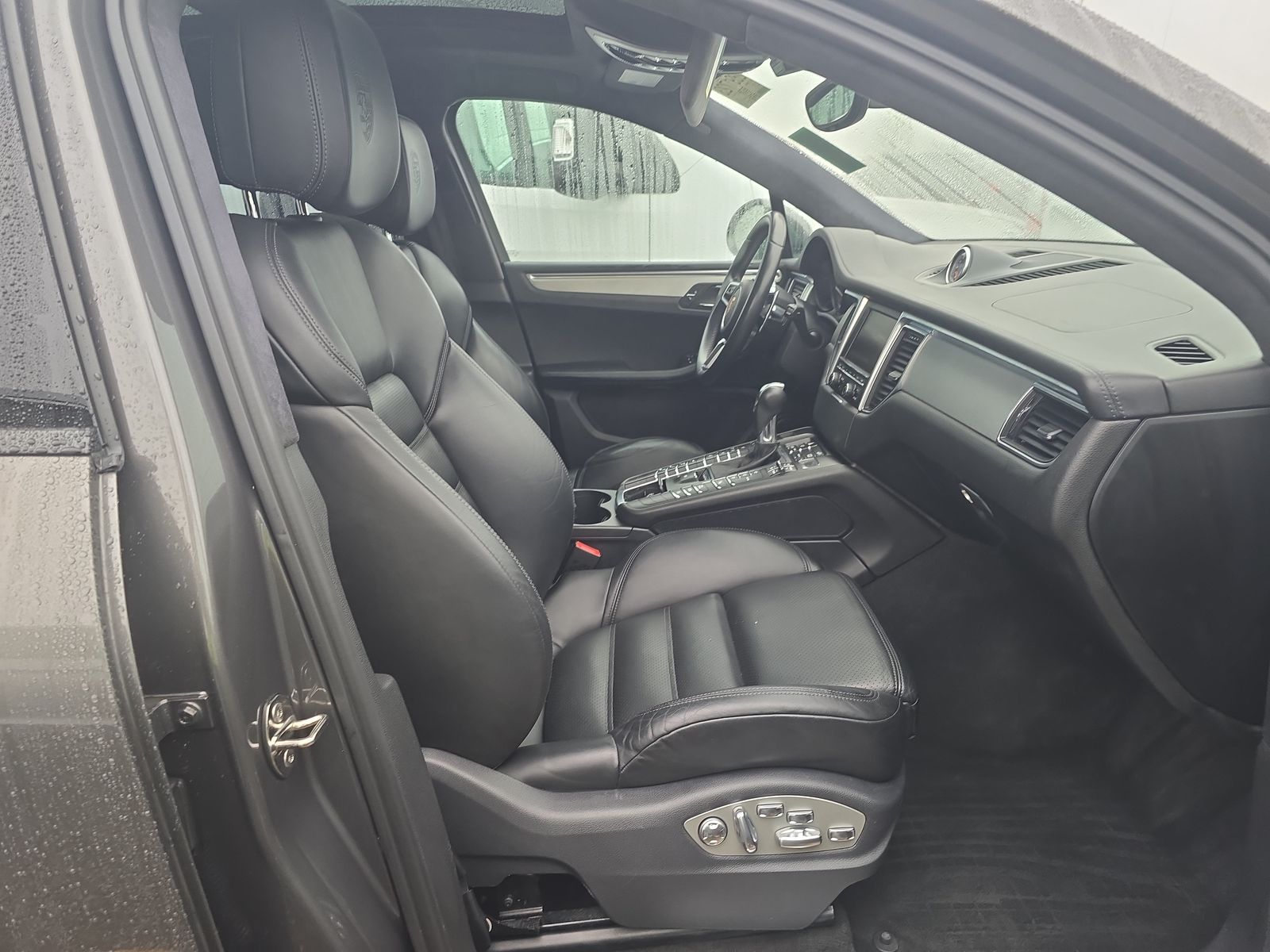 2015 Porsche Macan Turbo AWD