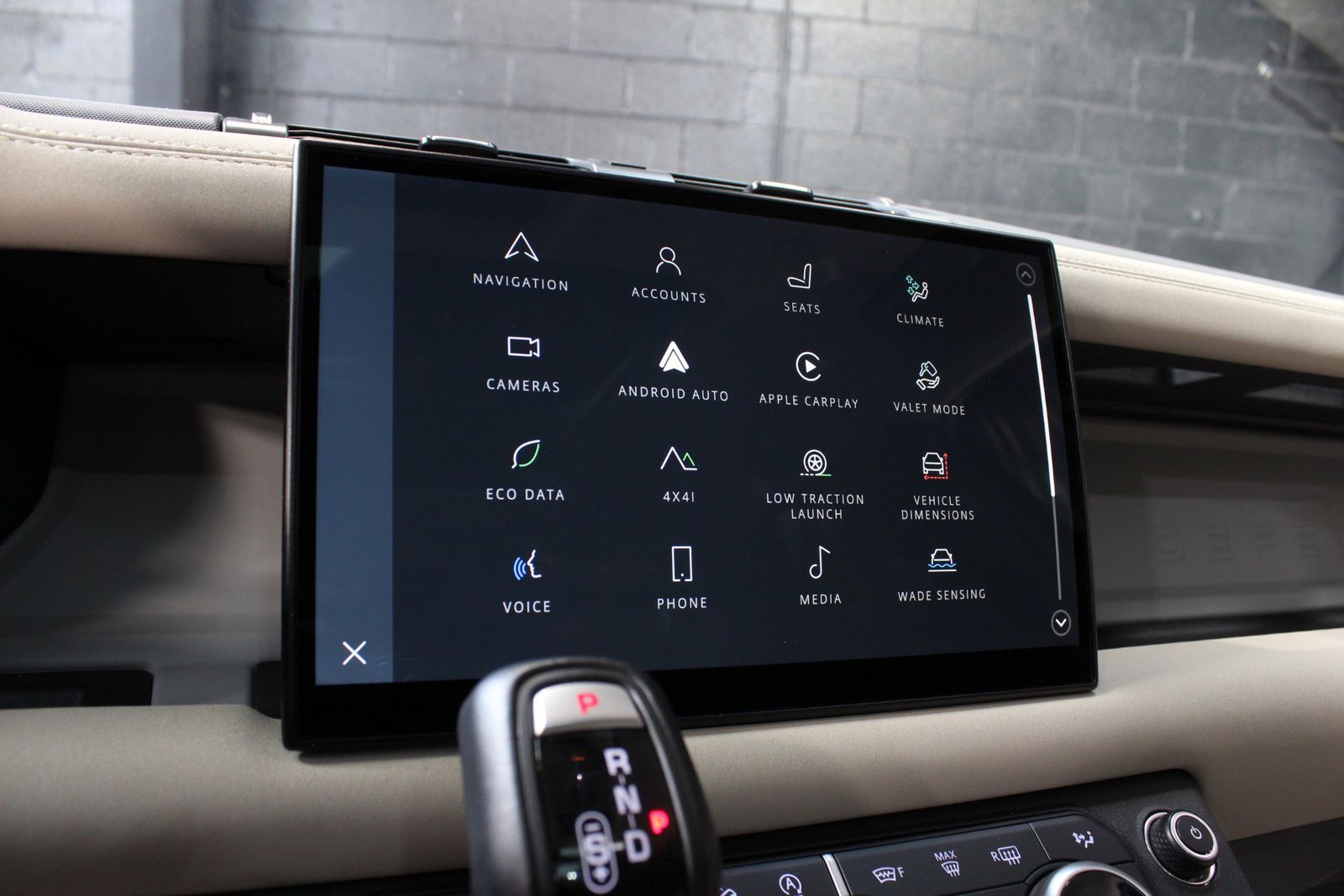 2023 Land Rover Defender 130 SE AWD