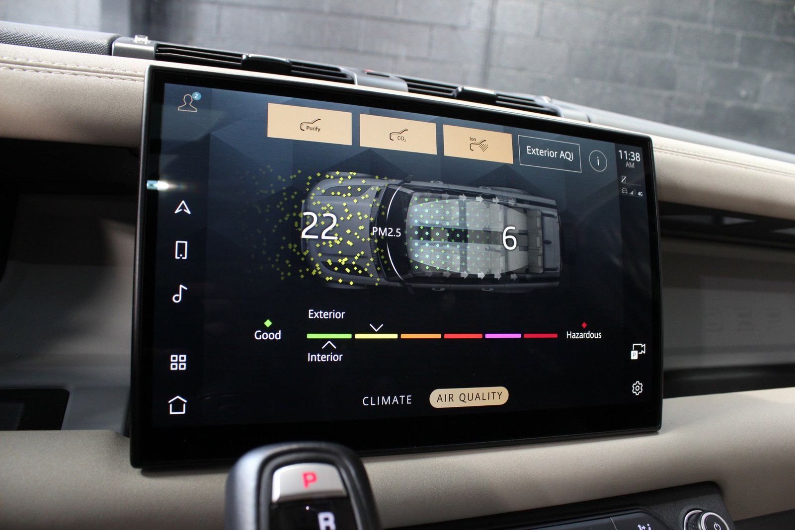 2023 Land Rover Defender 130 SE AWD