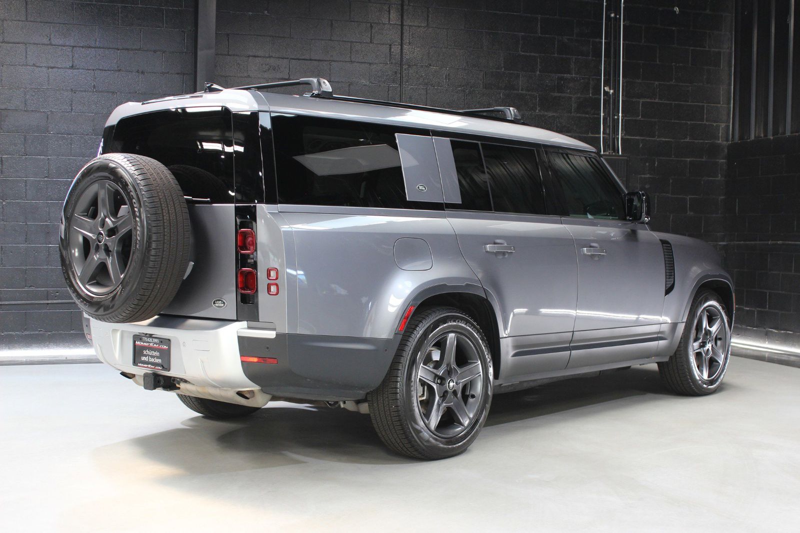 2023 Land Rover Defender 130 SE AWD