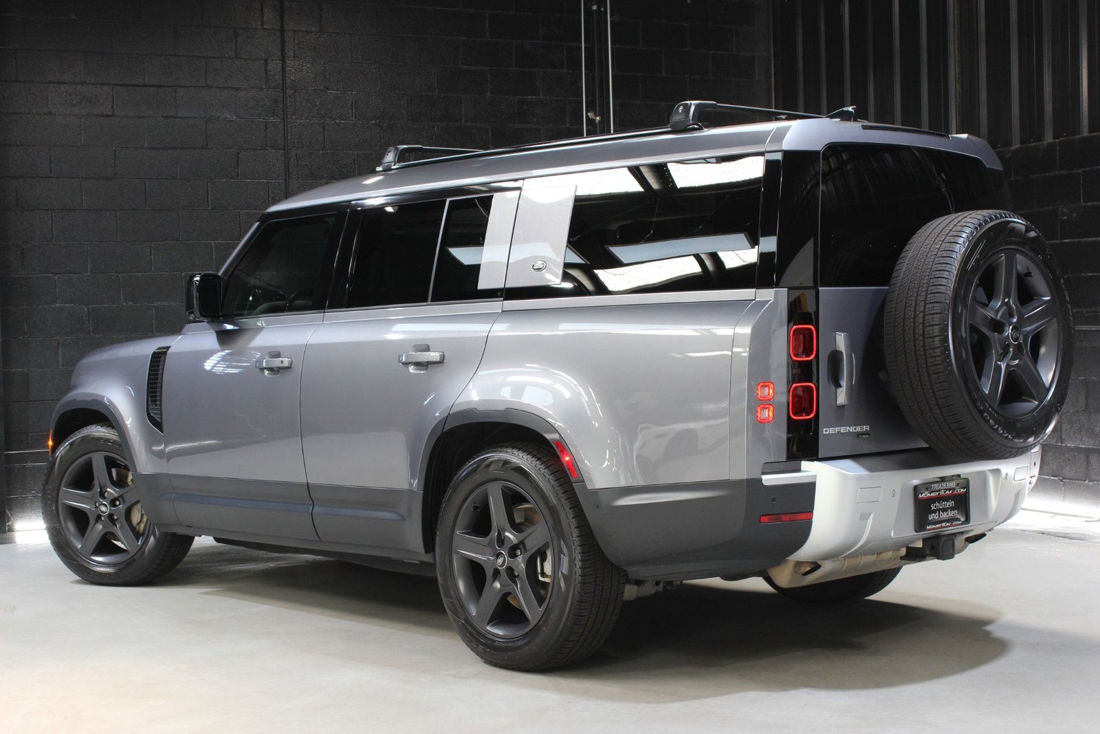 2023 Land Rover Defender 130 SE AWD