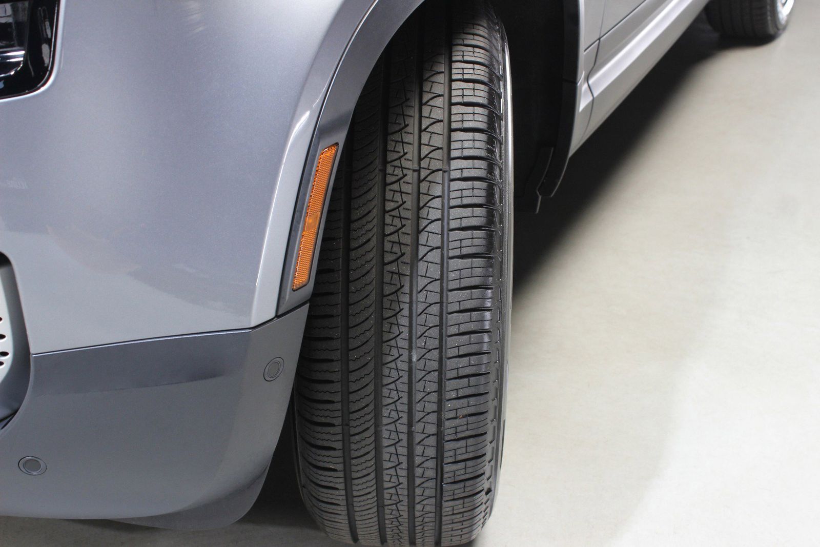 2023 Land Rover Defender 130 SE AWD