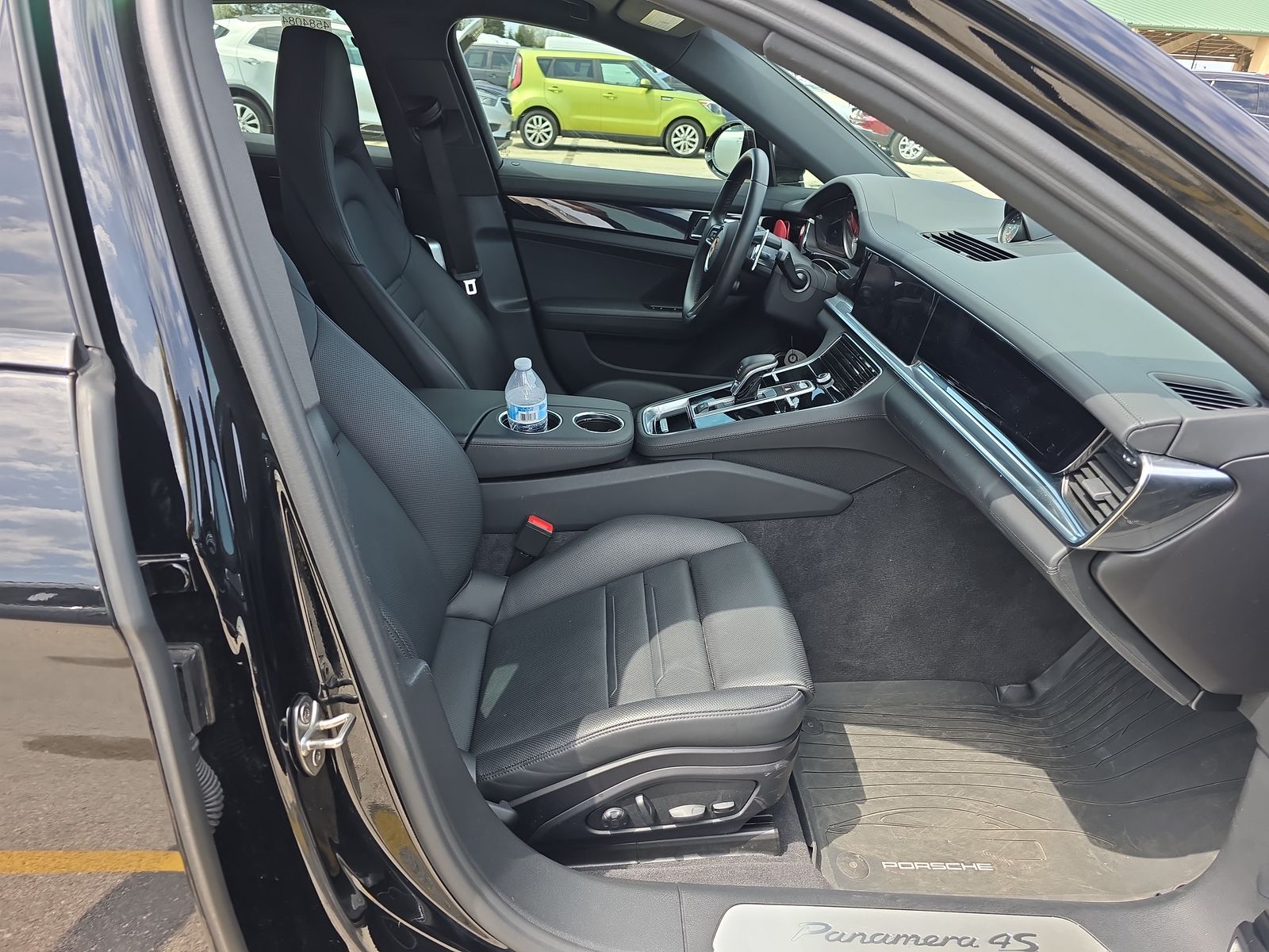 2023 Porsche Panamera 4S AWD