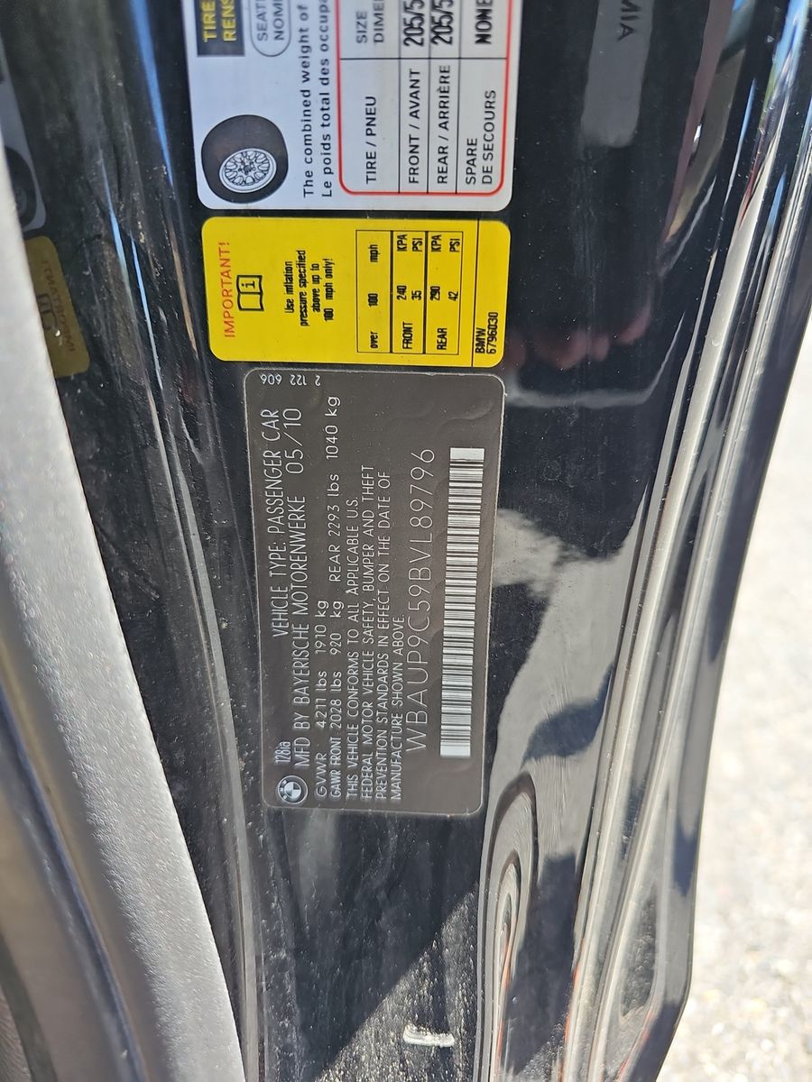 2011 BMW 1 Series 128i RWD