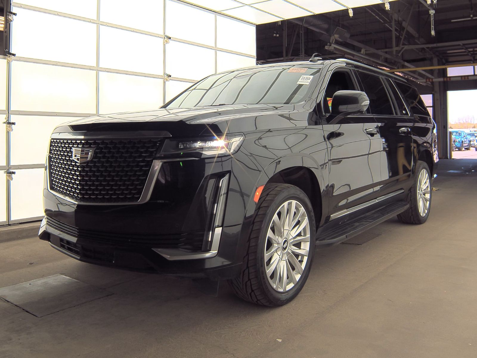 2021 Cadillac Escalade ESV Luxury AWD