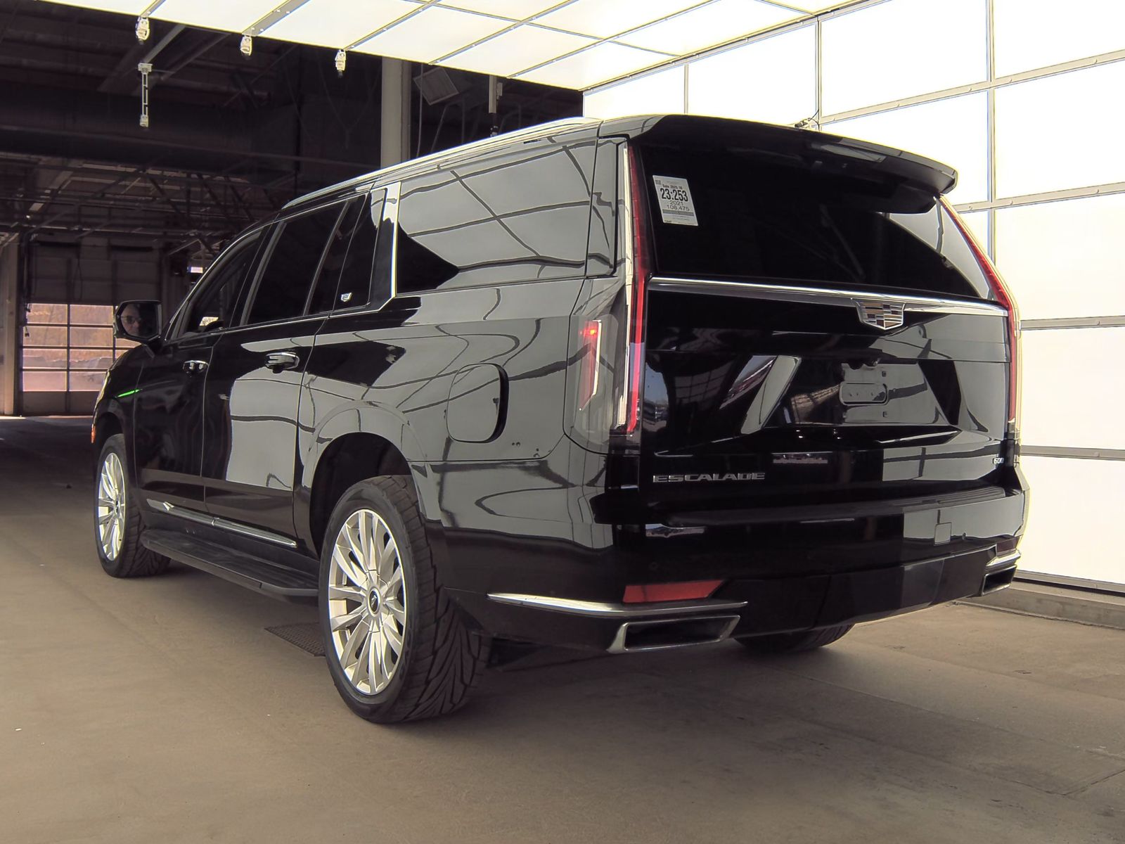 2021 Cadillac Escalade ESV Luxury AWD