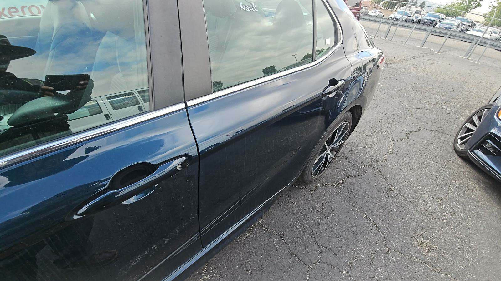 2021 Toyota Camry SE FWD