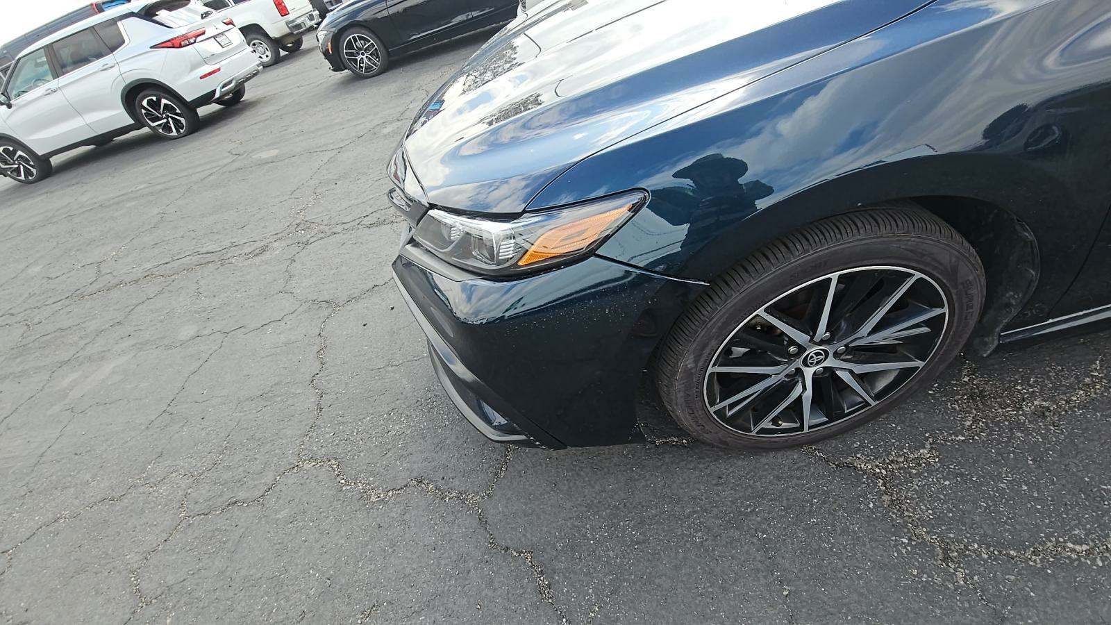 2021 Toyota Camry SE FWD