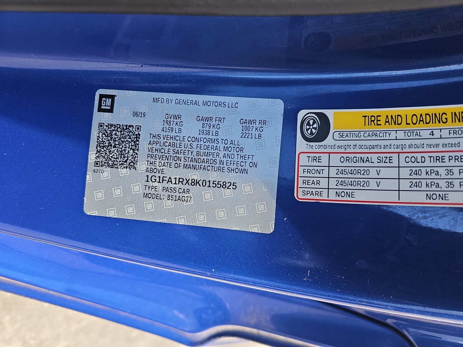 2019 Chevrolet Camaro 1LT RWD