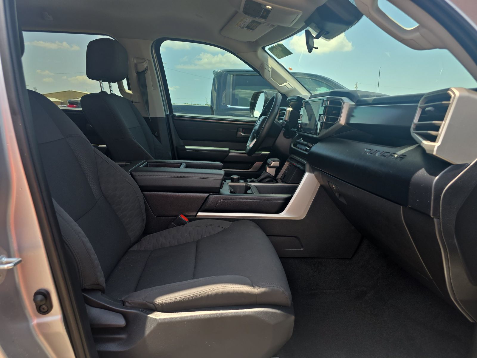 2024 Toyota Tundra SR5 RWD