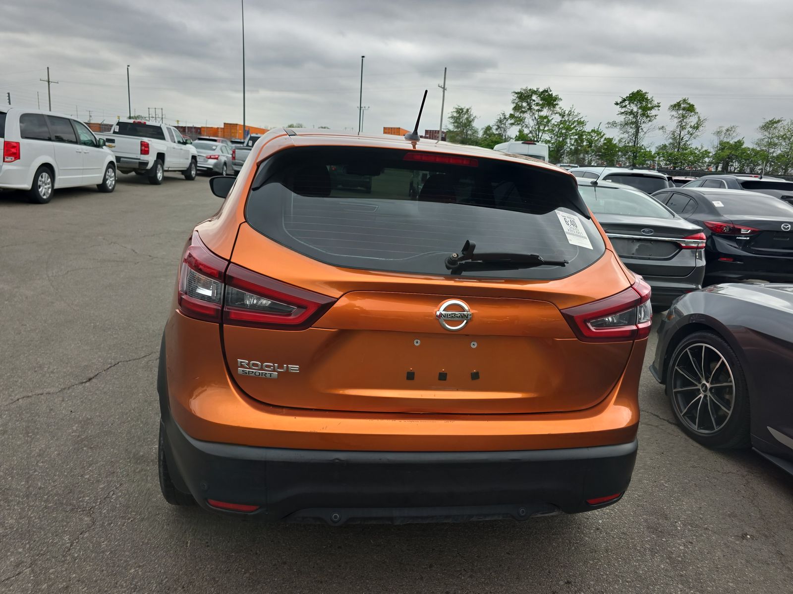 2020 Nissan Rogue Sport S FWD