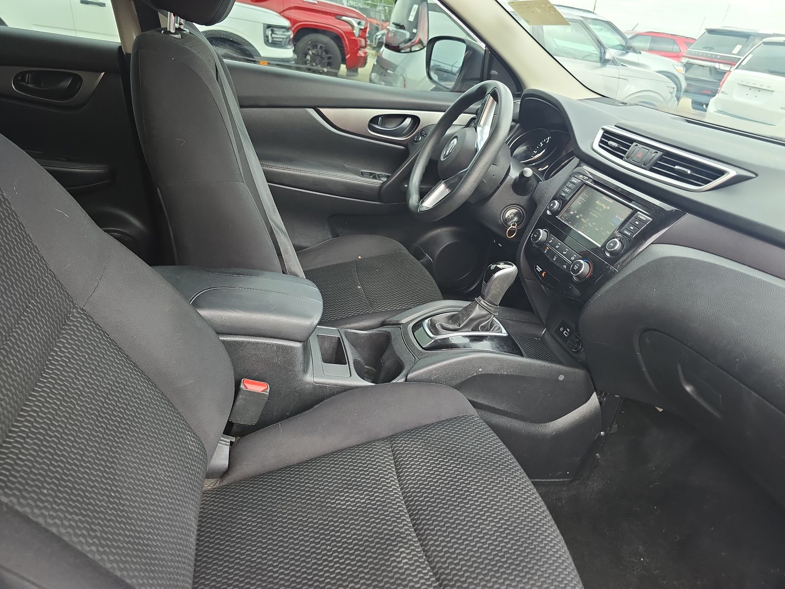2020 Nissan Rogue Sport S FWD