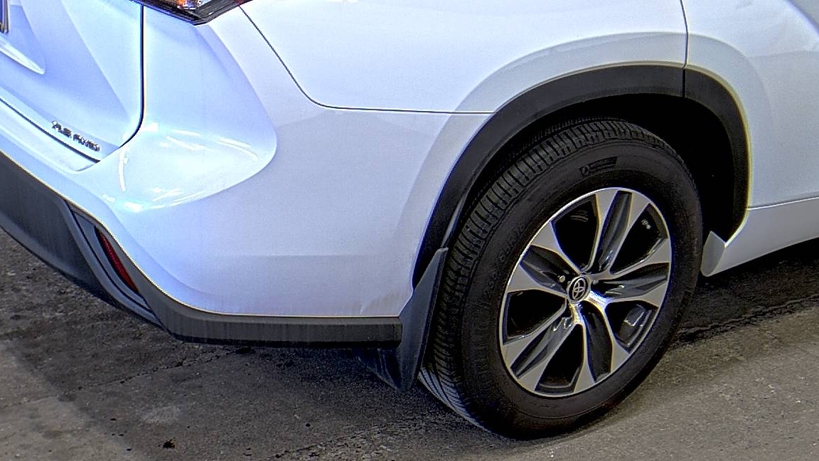 2023 Toyota Highlander XLE AWD