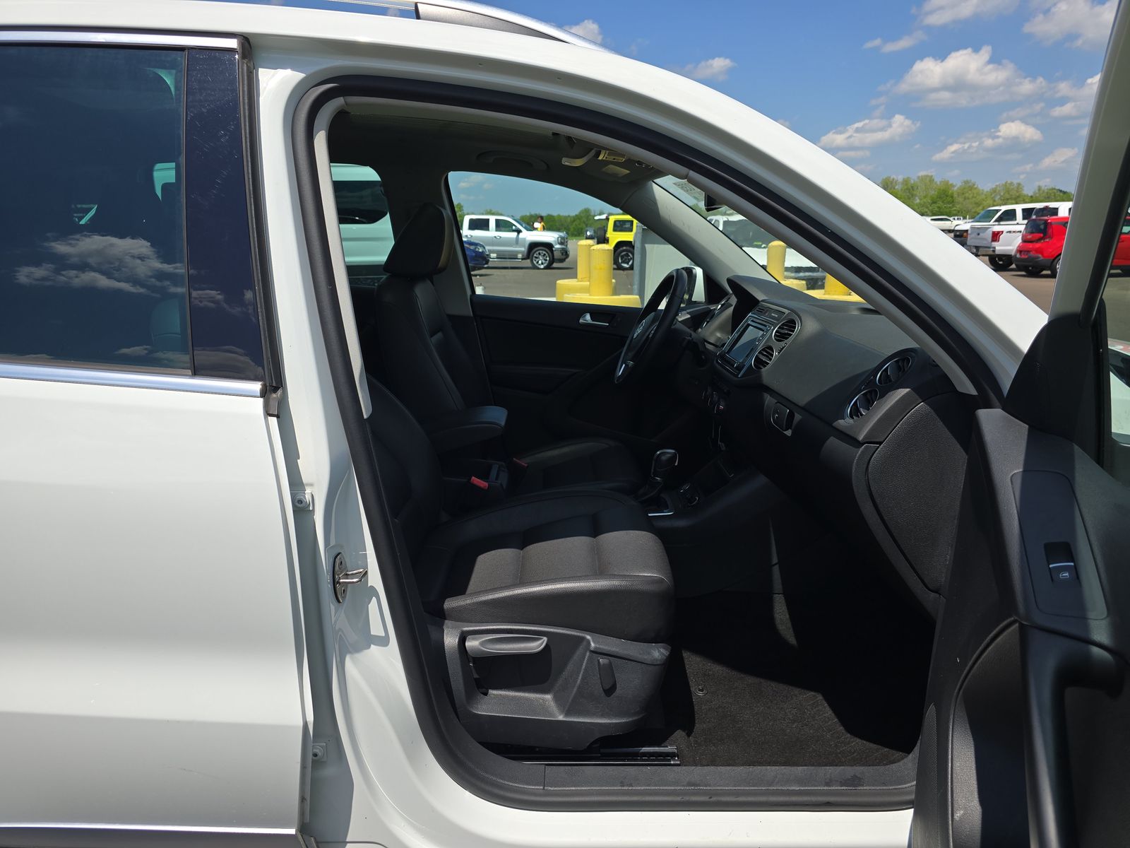 2016 Volkswagen Tiguan 2.0T SE AWD