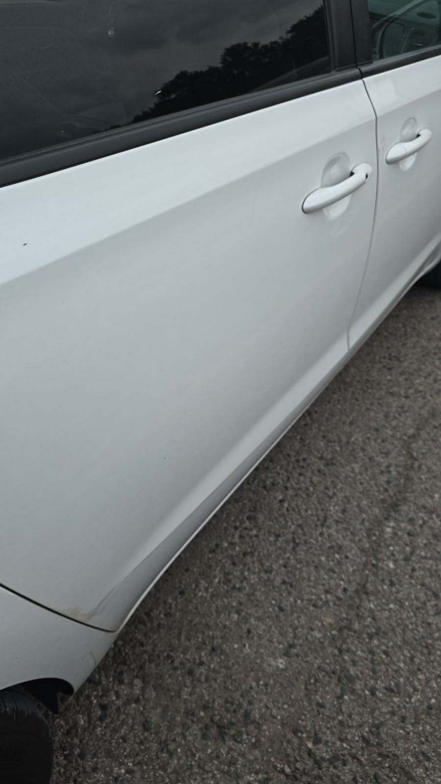 2021 Kia Sedona LX FWD