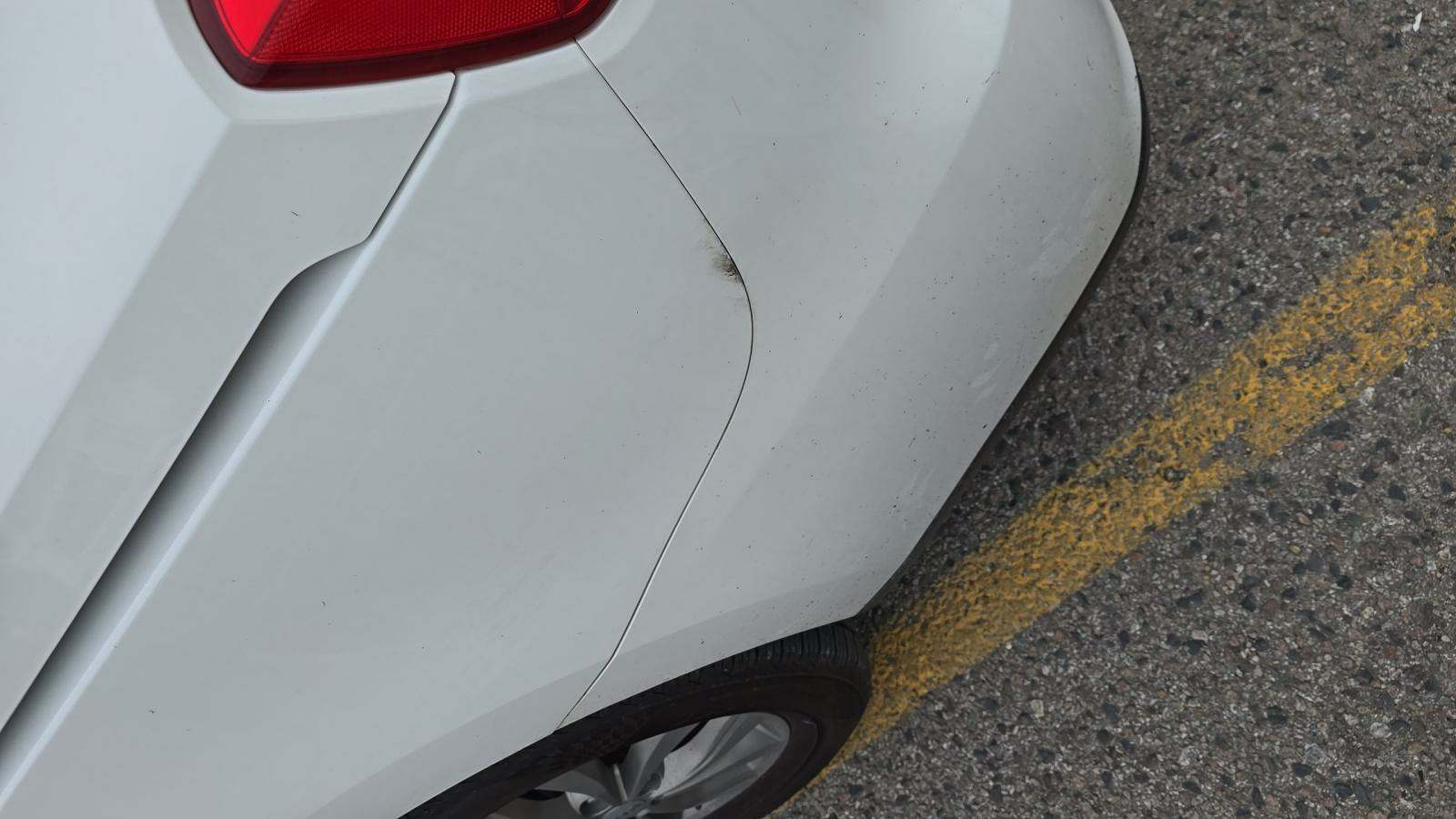 2021 Kia Sedona LX FWD