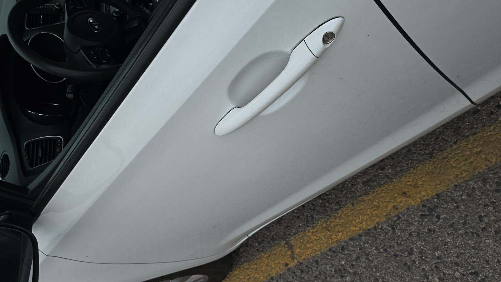 2021 Kia Sedona LX FWD