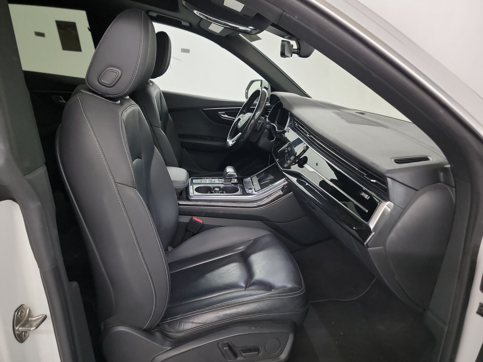 2019 Audi Q8 Premium AWD