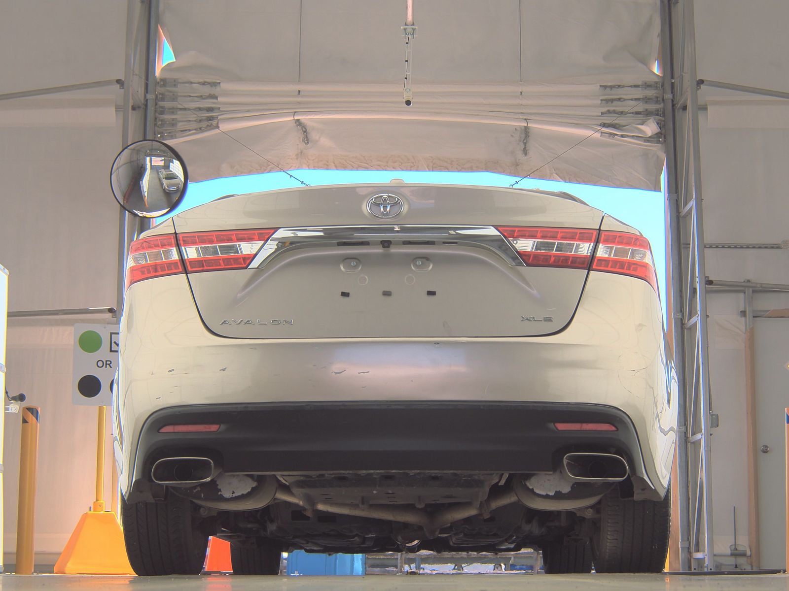 2013 Toyota Avalon XLE Touring FWD