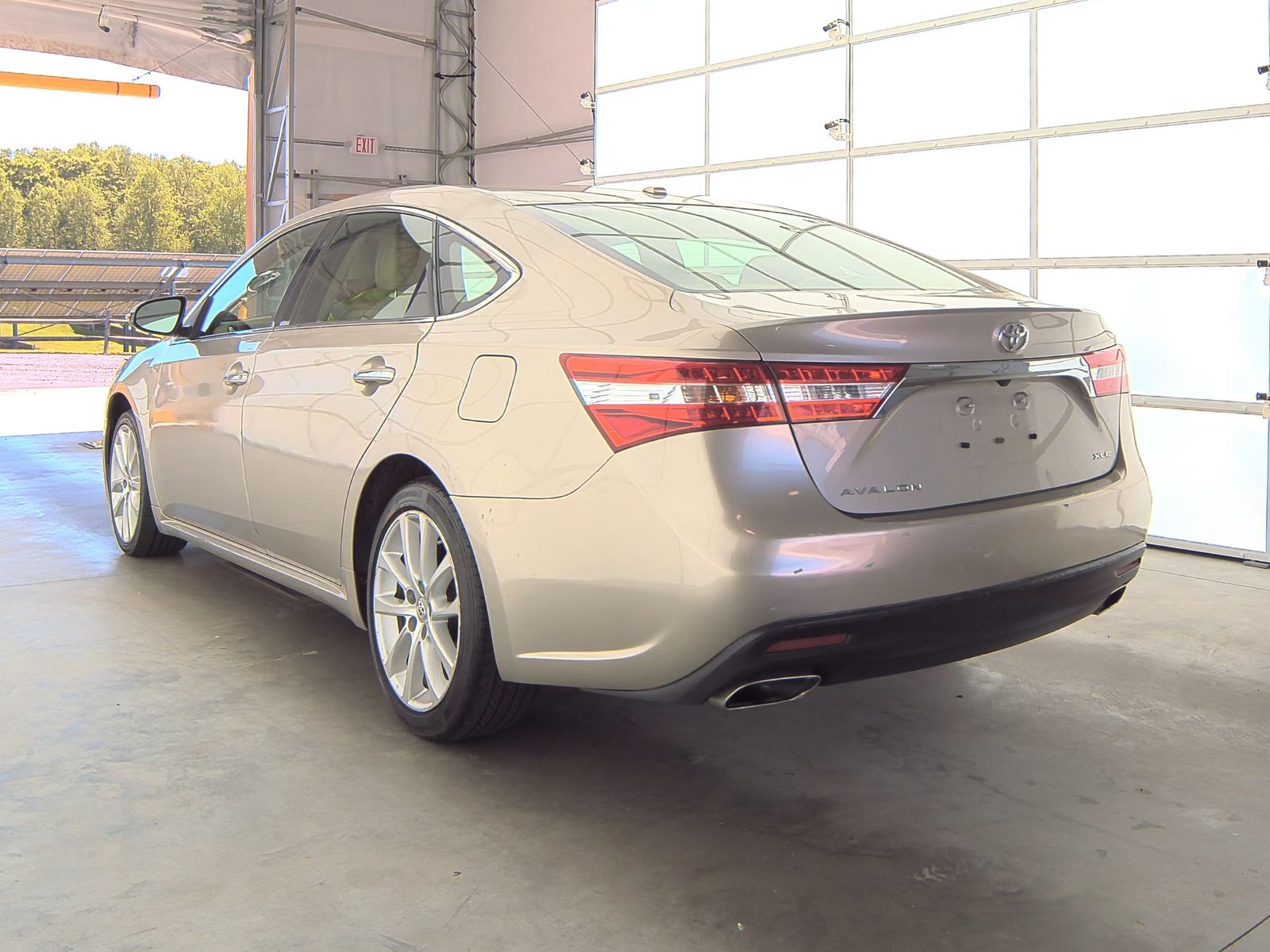 2013 Toyota Avalon XLE Touring FWD