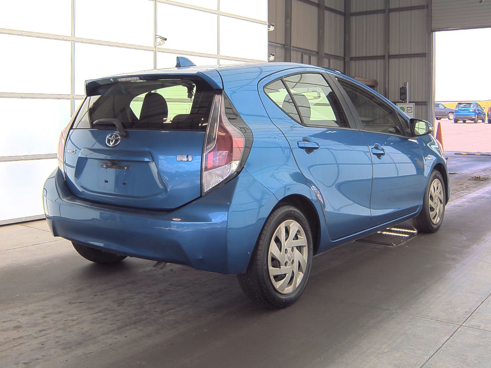 2015 Toyota Prius c Three FWD