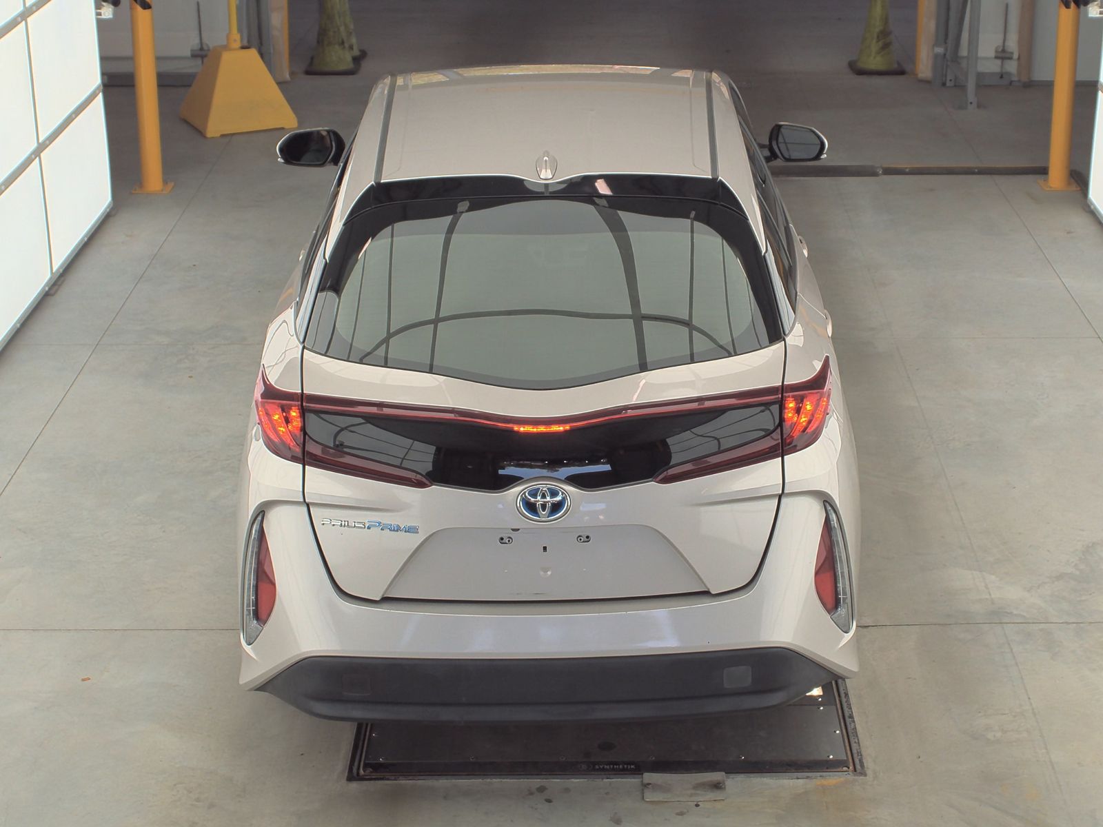 2017 Toyota Prius Prime Premium FWD