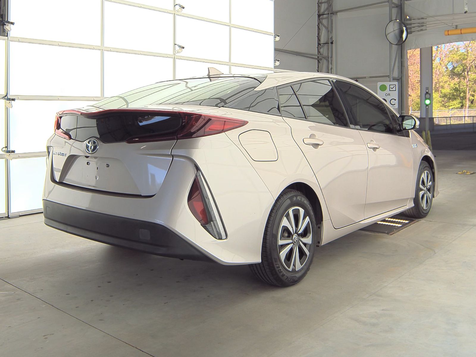 2017 Toyota Prius Prime Premium FWD