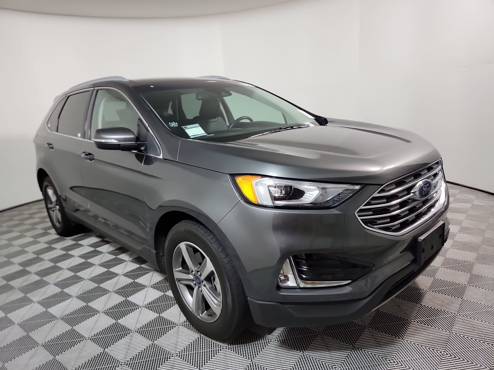 2020 Ford Edge SEL FWD