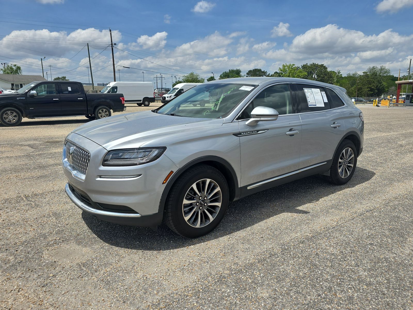 2022 Lincoln Nautilus Standard AWD