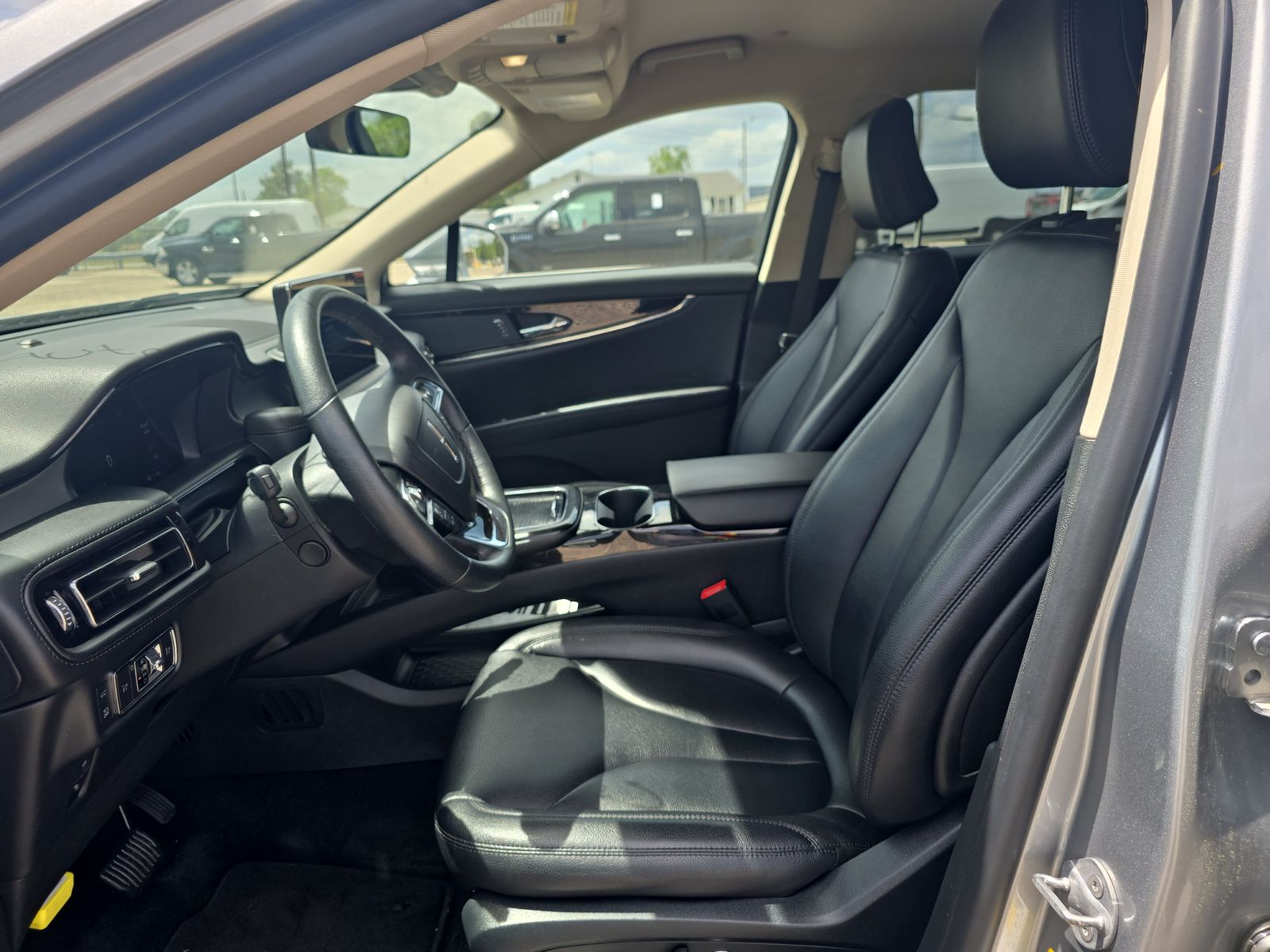 2022 Lincoln Nautilus Standard AWD
