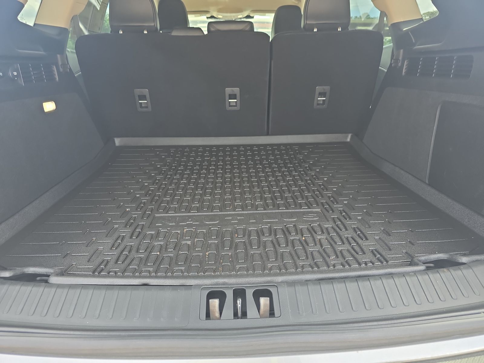 2022 Lincoln Nautilus Standard AWD