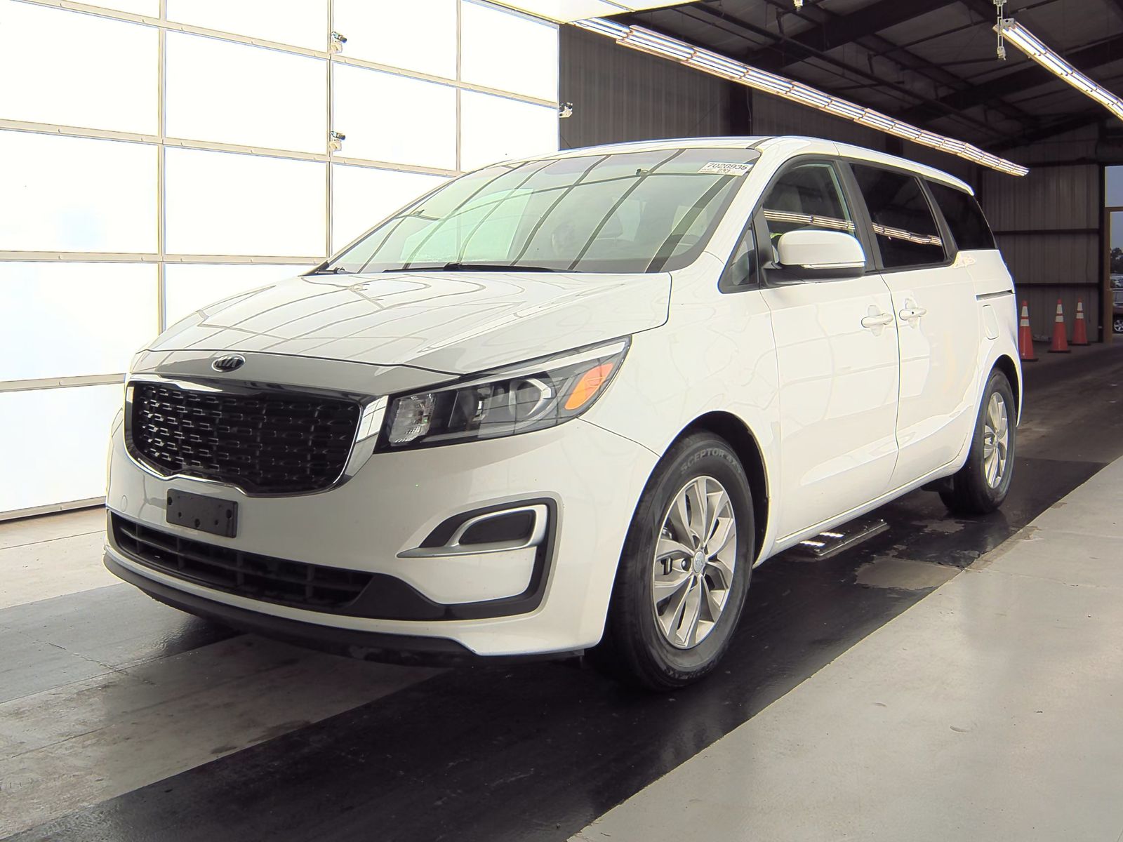 2021 Kia Sedona LX FWD