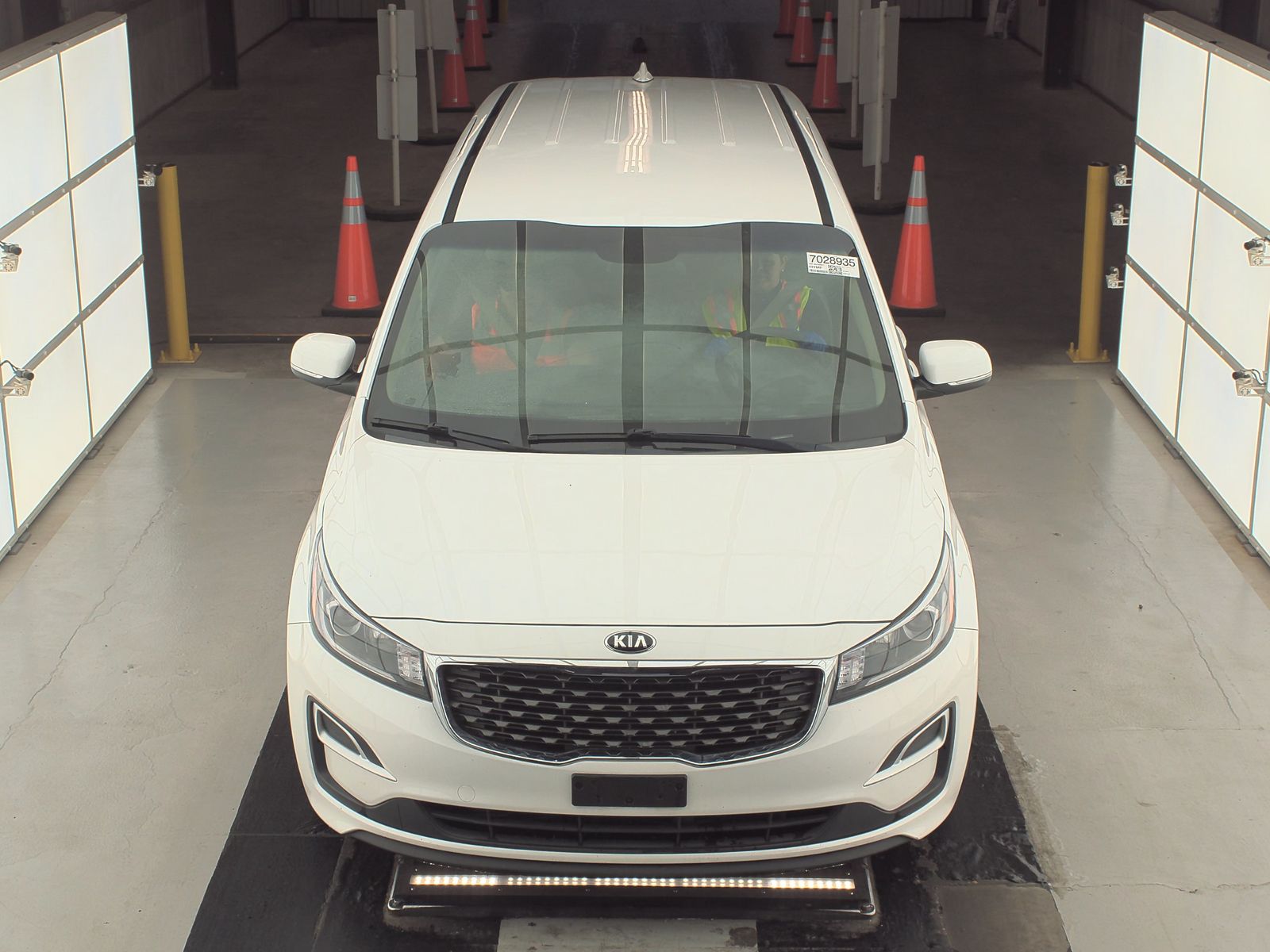 2021 Kia Sedona LX FWD