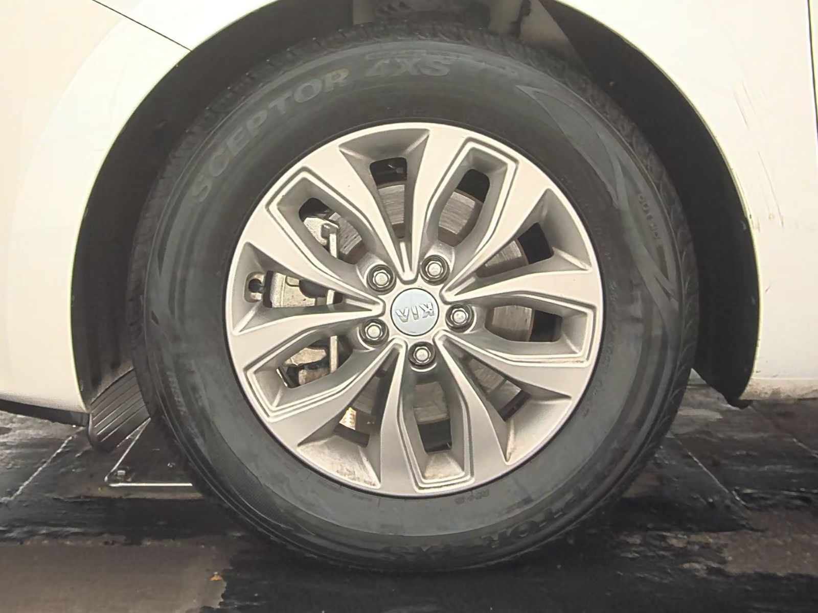 2021 Kia Sedona LX FWD