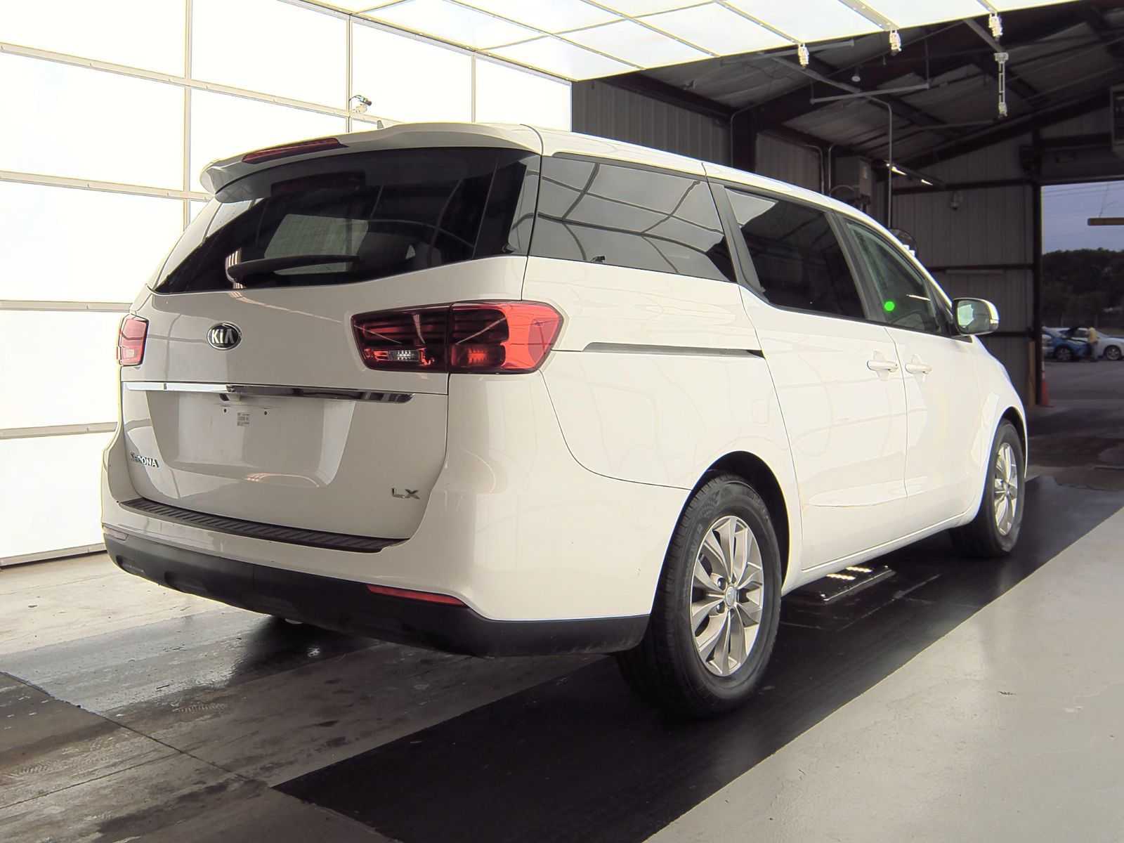 2021 Kia Sedona LX FWD