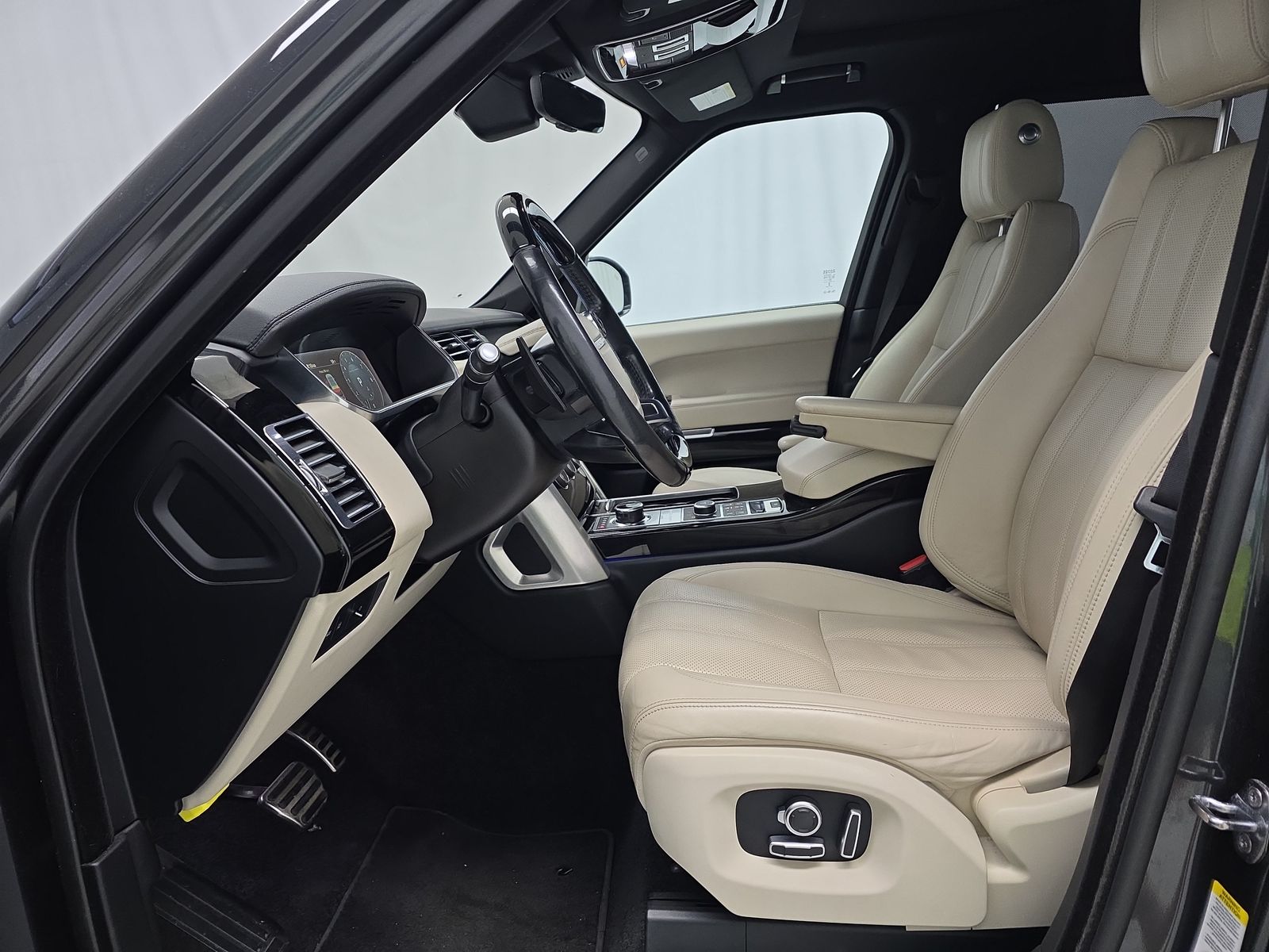 2017 Land Rover Range Rover Supercharged LWB AWD
