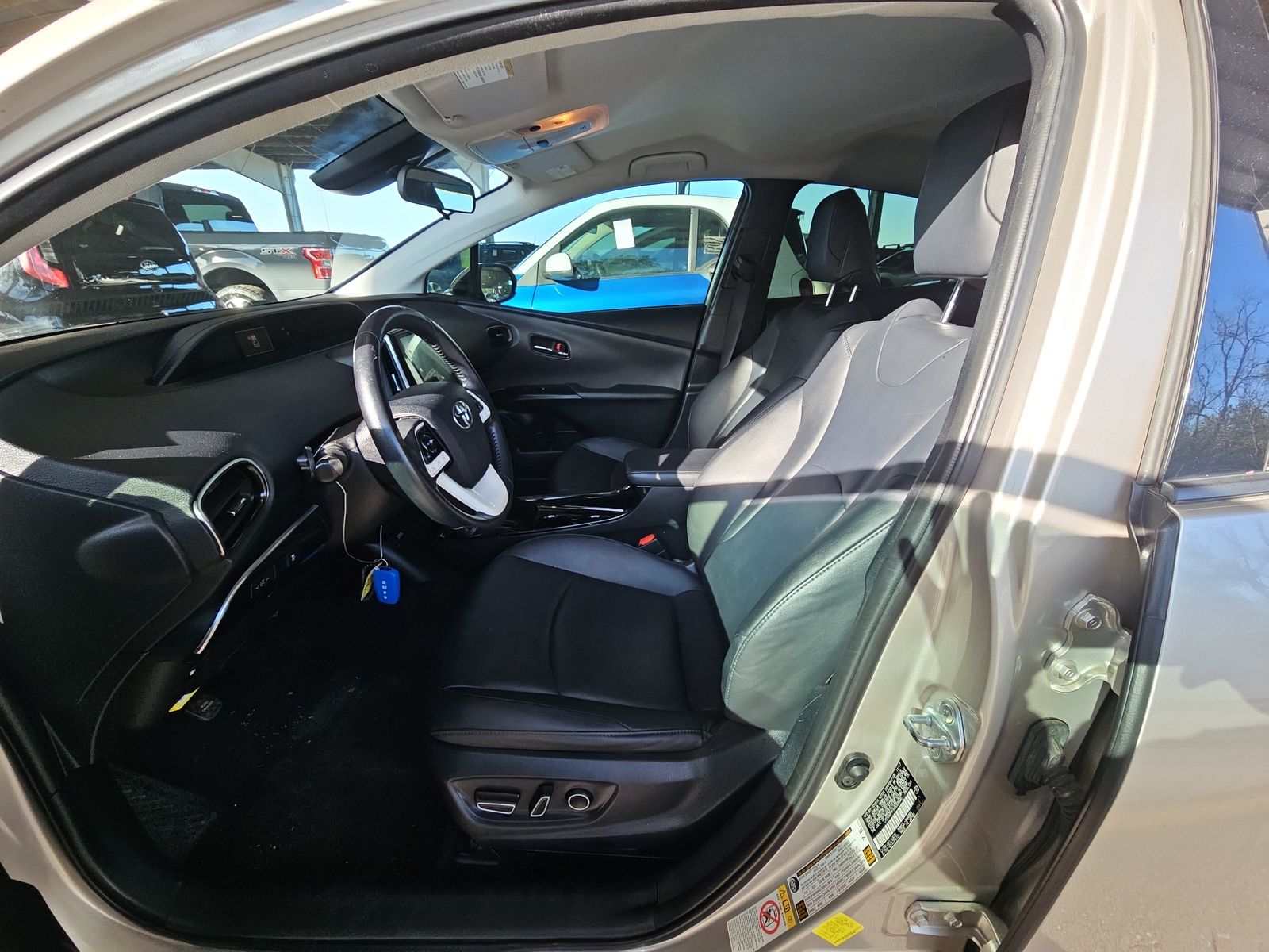 2017 Toyota Prius Prime Premium FWD
