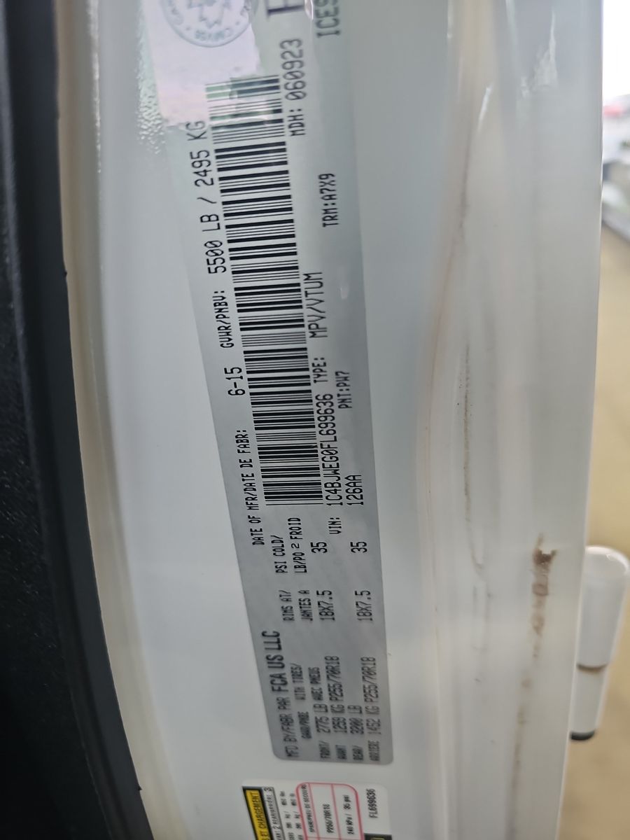 2015 Jeep Wrangler Unlimited Sahara AWD