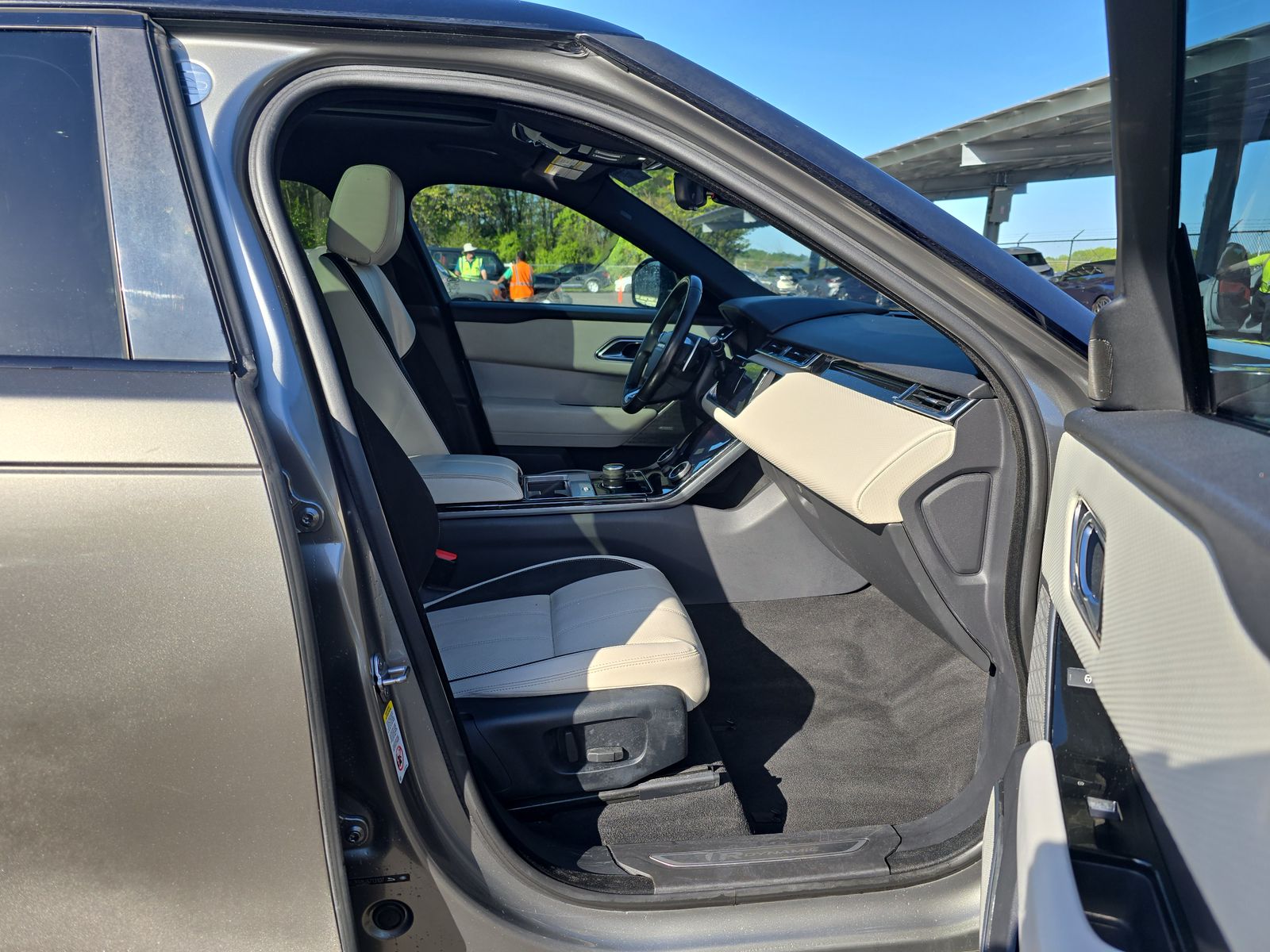 2018 Land Rover Range Rover Velar R-Dynamic SE AWD