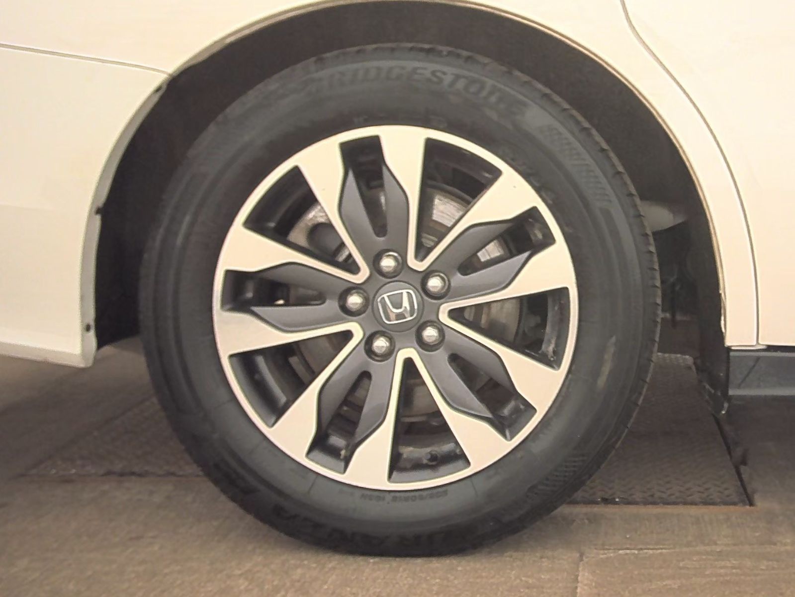 2024 Honda Odyssey EX-L FWD