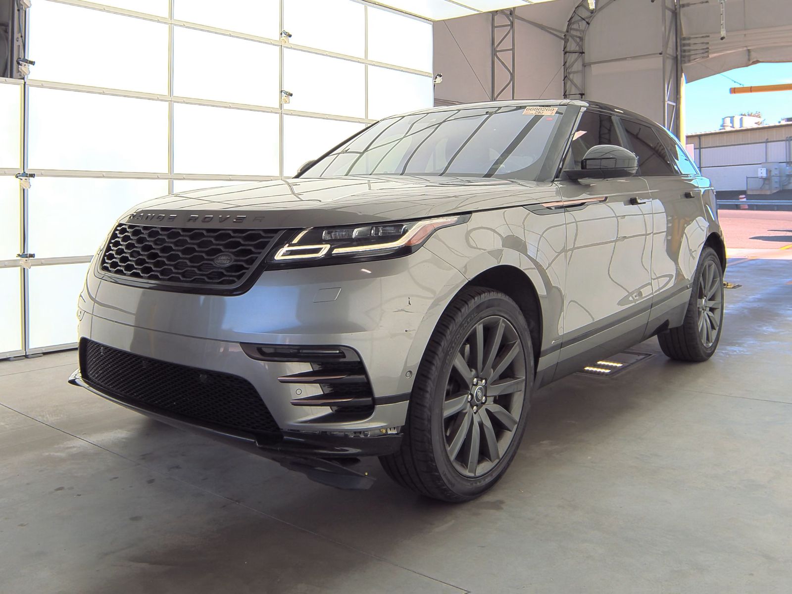 2018 Land Rover Range Rover Velar R-Dynamic SE AWD