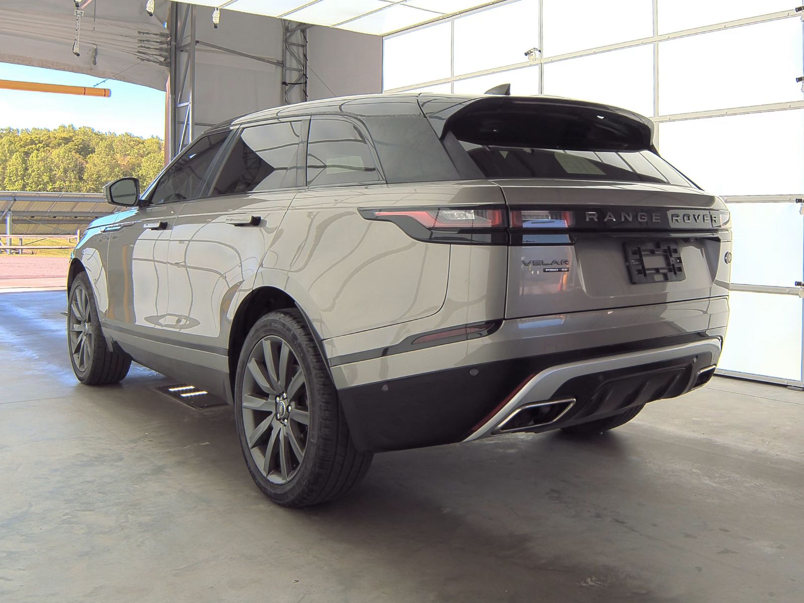 2018 Land Rover Range Rover Velar R-Dynamic SE AWD