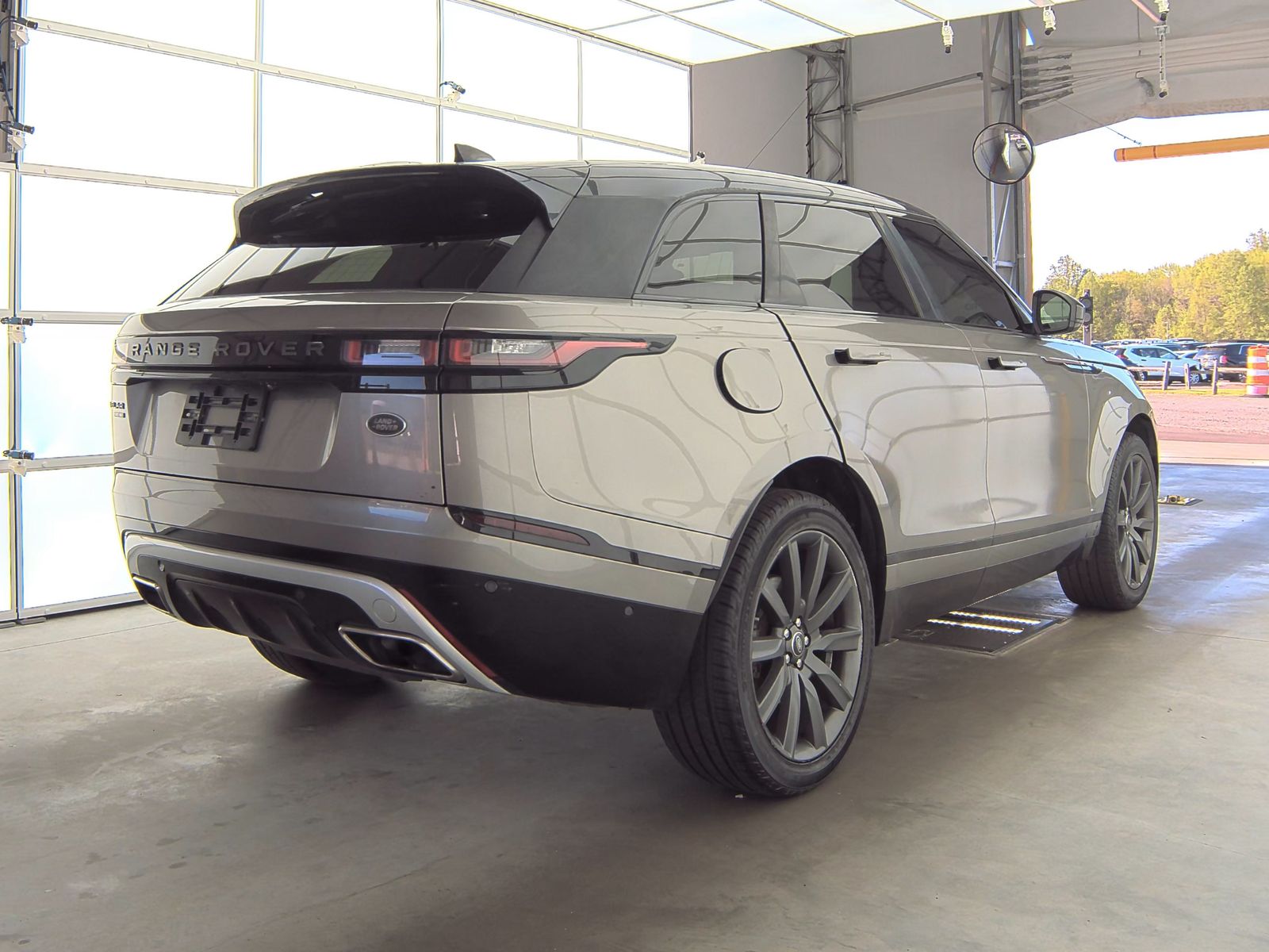 2018 Land Rover Range Rover Velar R-Dynamic SE AWD