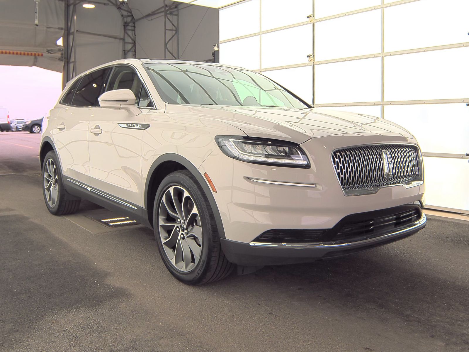 2022 Lincoln Nautilus Reserve AWD